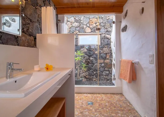 בית נופש Casa Margarita 2 *